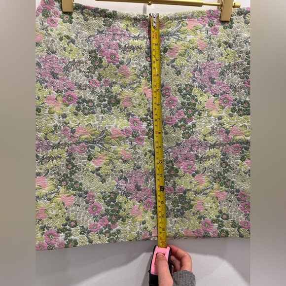 Love & other stories Floral Embroidered Skirt size 4 new - Picture 13 of 15